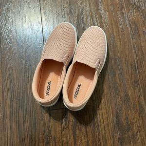 Soda shoes-mauve pink
